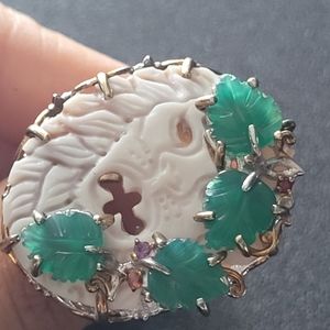 Gems en Vogue Carved Shell Cameo & Gemstone Lion Ring